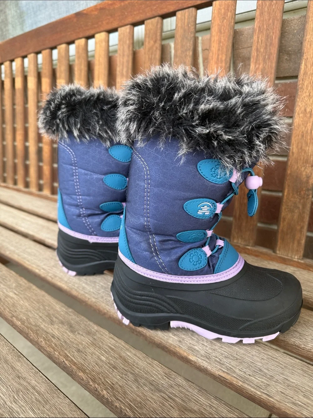 Kamik insulated navy